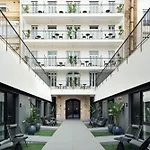 Blanq Gran Via 4* Валенсия