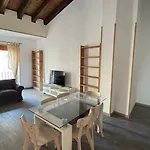 Apartment Plaza La Reina 3th Floor & No Elevator