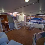 Bateau-hôtel Master&commander Valence