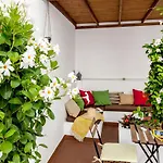 Couette-café Garden 4*