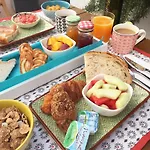 Garden 4*