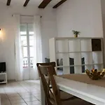 Junto Al Mercado De Ruzafa Διαμέρισμα *