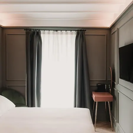 Reina 107 Boutique Guest house