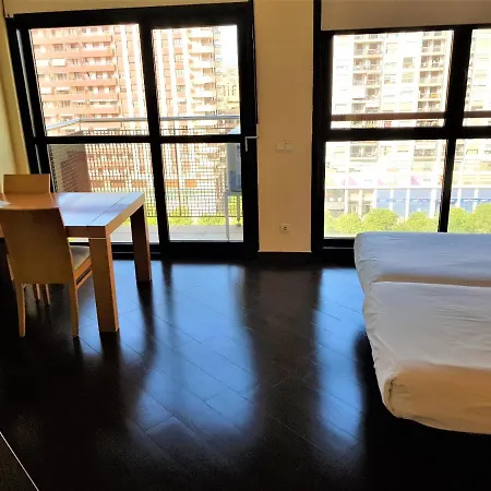 Hotel apartamentowy Galileo Flats - Palacio De Congresos Walencja