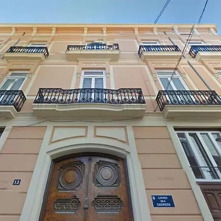 Valola Boutique בית הארחה