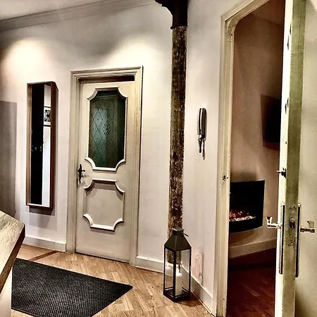 Experience Apartman *