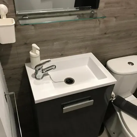 Pequeno Con Mini Piscina - No Climatizada 아파트 발렌시아