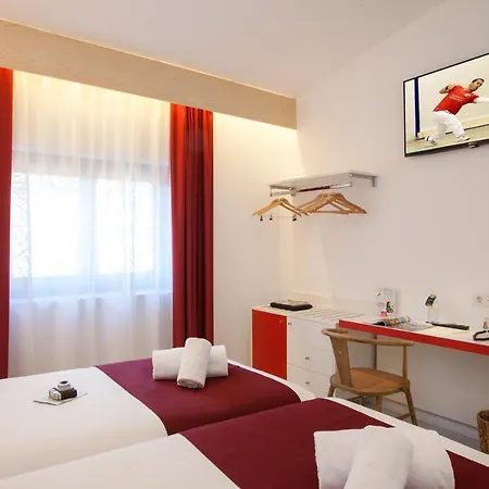 Casual Socarrat - Adults Only 3*