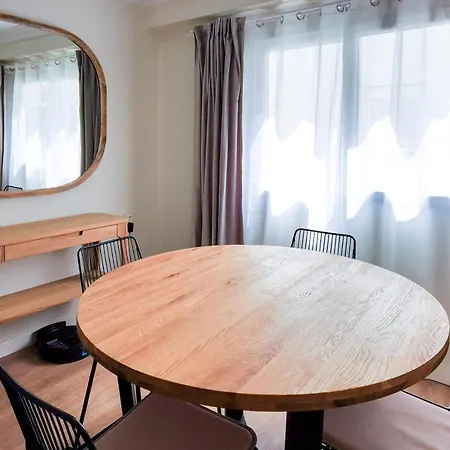 Ttdssa Vlc Plaza Cisneros شقة *