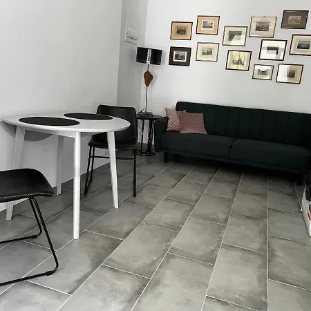 Apartment 10Min To The Beach And 10Min To The City Centre *