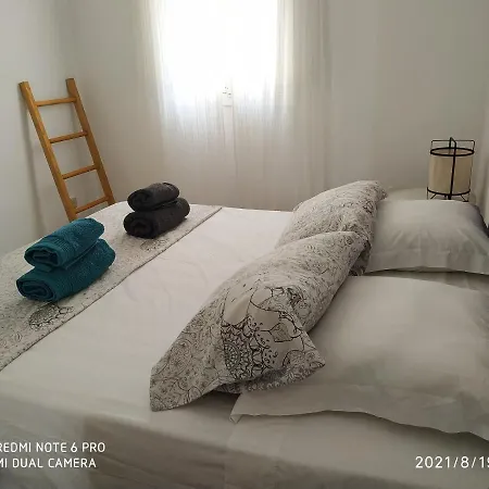 La Roqueta Completo En Pleno Centro Апартаменты *