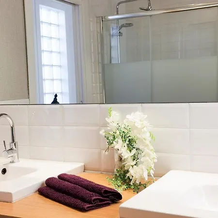 Lägenhet Hall Market *