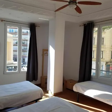 Hostal Russafa Youth