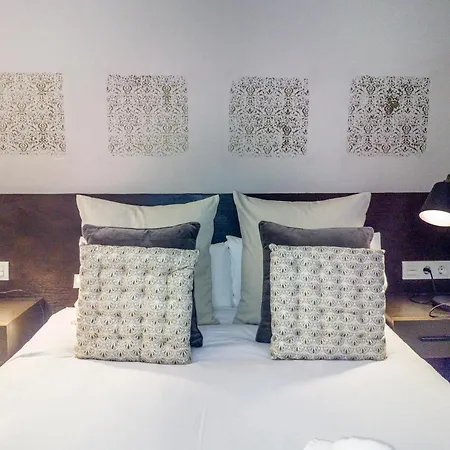 Lägenhet Hall Market