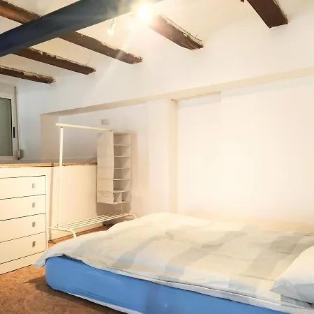 2 Agradable Loft Temporal Reformado No Tiene Es Un Loft Duplex Holiday home Valencia
