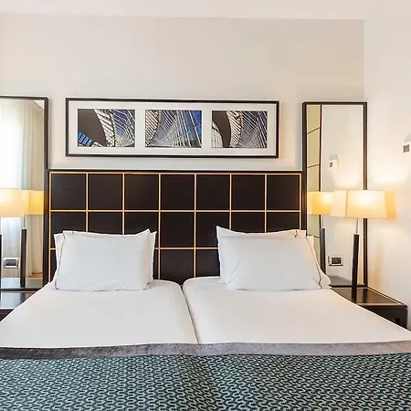 ユーロスターズ グラン ホテル