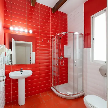 Hostel Purple Nest Valencie