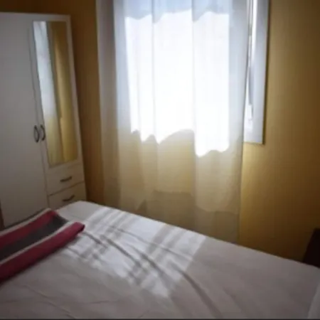 Valencia Bungalows 瓦伦西亚