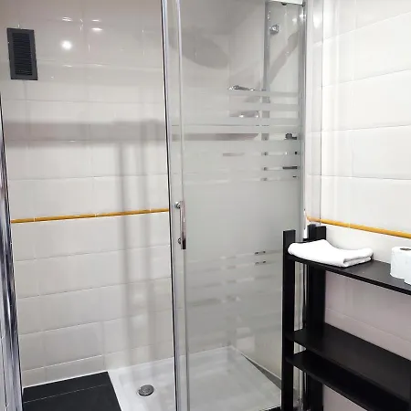 Flats Friends Plaza De La Reina Valenza