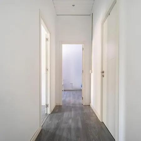 120 Sqm Loft-style Royal Marina דירה