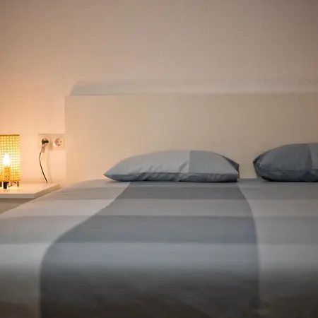 Spacious And Modern Apartment Close To The Beach! Valencia