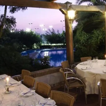 Coqueto De Playa Con Piscina Y Terraza * Βαλένθια