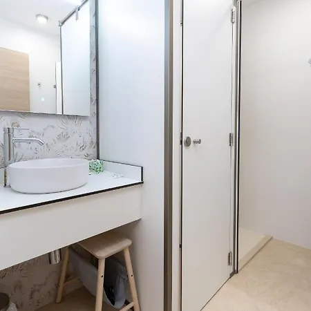 Travel Habitat La Marina Real Apartman *