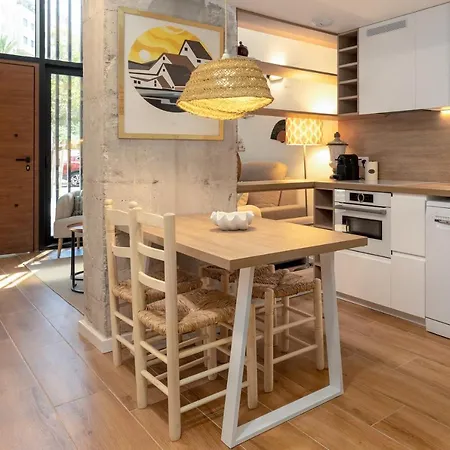 Apartup Opera Loft *