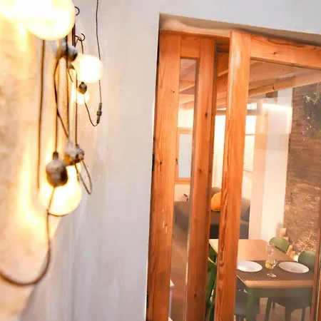 Estudio De Diseno En El Cabanyal Apartman Valencia