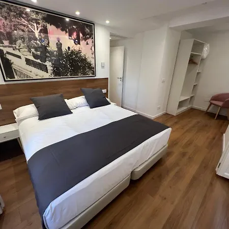 Old Town Flats Casa Del Bisbe Apart Otel