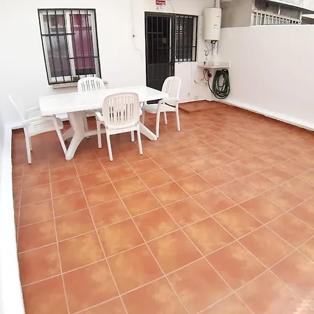 Nuevo Con Terraza Muy Cerca De La Playa Apartament