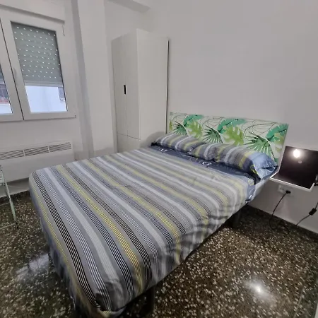 Ruzafa Apartman