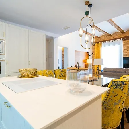 Torres De Serranos - Ttdssa Vlc * فالنسيا