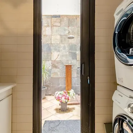 Cozy Loft Patio+pool +wifi アパート