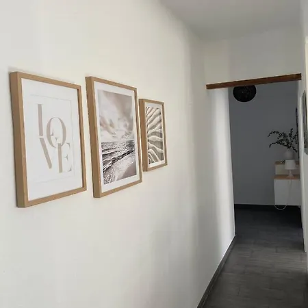 Malvarrosa, Cabanal, Wifi Free. Ca' Micaela. Apartment Valencia