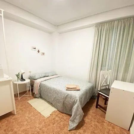 In Spacious Flat In *