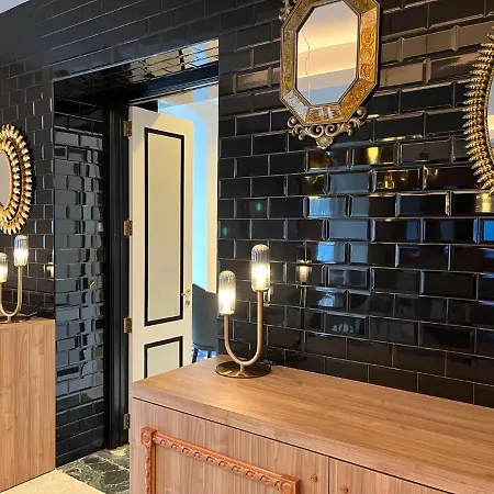 Hotel Sh Ingles Boutique 4*