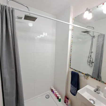 Full Equipped And Comfortable With Wifi Valenza