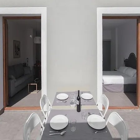 Centre Torres De Quart Apartment