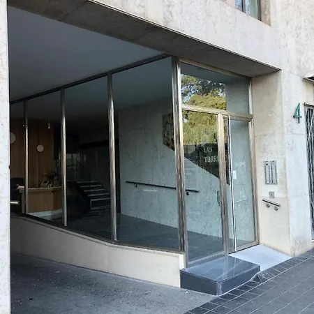 Travel Habitat Torres De Serrano ולנסיה