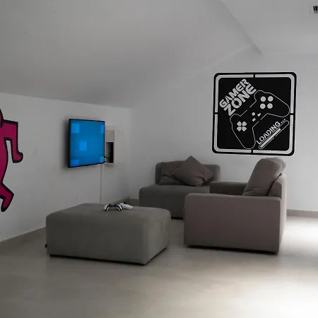 Apartament Micampus Avenida Del Puerto - Residencia De Estudiantes