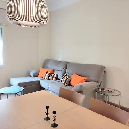 6p Junto Ciudad De Artes Y Ruzafa Apartment