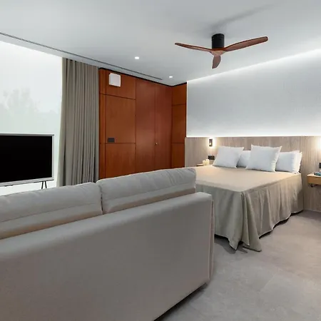 Apartman Calatrava By Alma