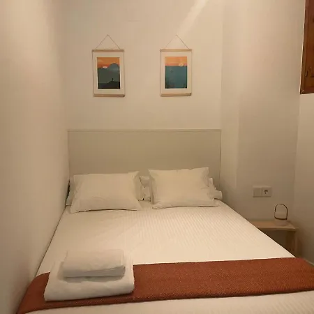 Estudio Pino En Casco Antiguo Valenciayole Apartament *