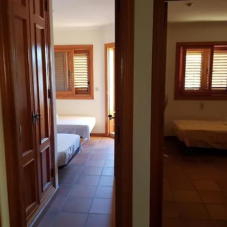 Adosado En La Playa De El Perellonet Con Piscina, Pista Tenis Ferienhaus