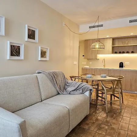 Ciencias O Апартаменты *