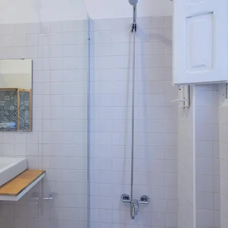 Florit Flats - The Vella Apartment Valencia