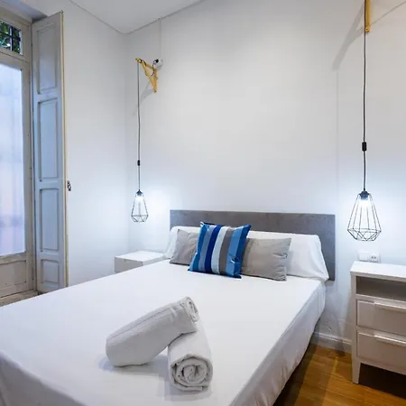 Florit Flats - The Vella Apartment Valencia