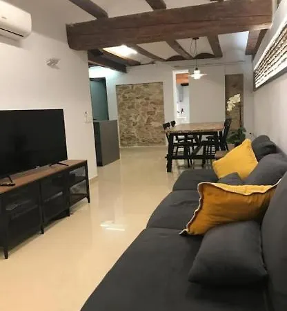 Rei En Jaume Апартаменты
