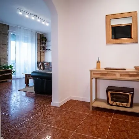 Ac Germanias Apartamento